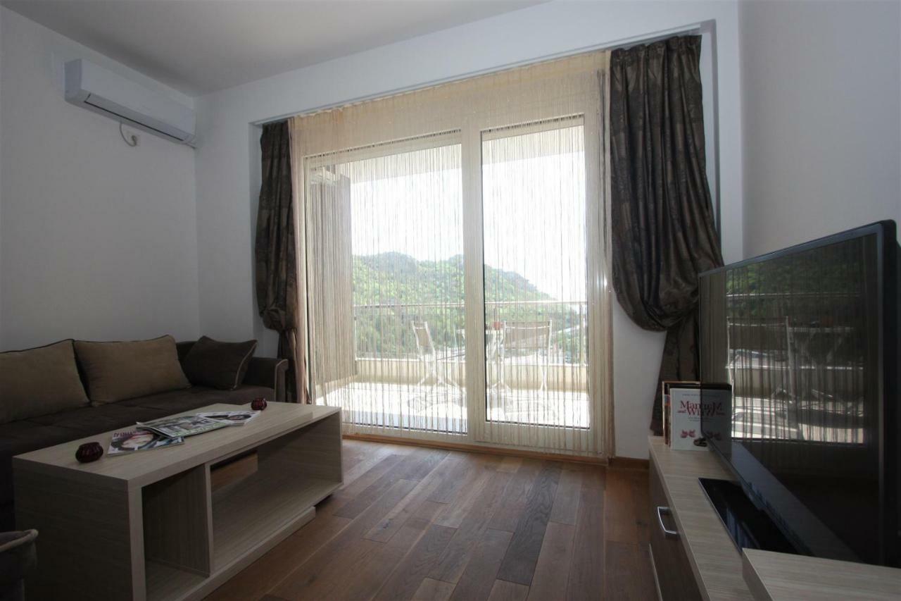 Amazing Sea View Apartment Zatvoren บุดวา ภายนอก รูปภาพ